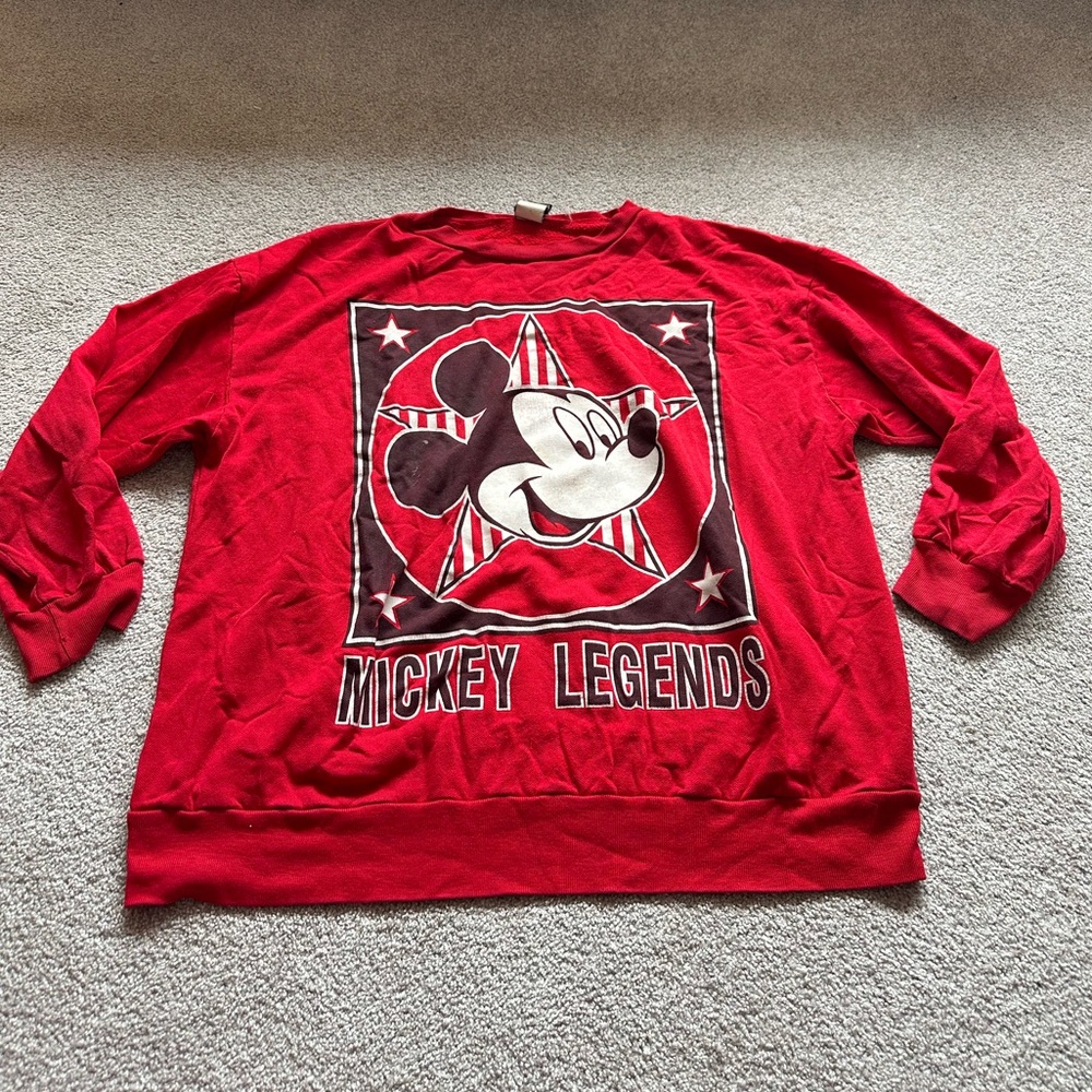 XL vintage disney Mickey legends Crewneck sweater top Disney Red Sweatshirt
